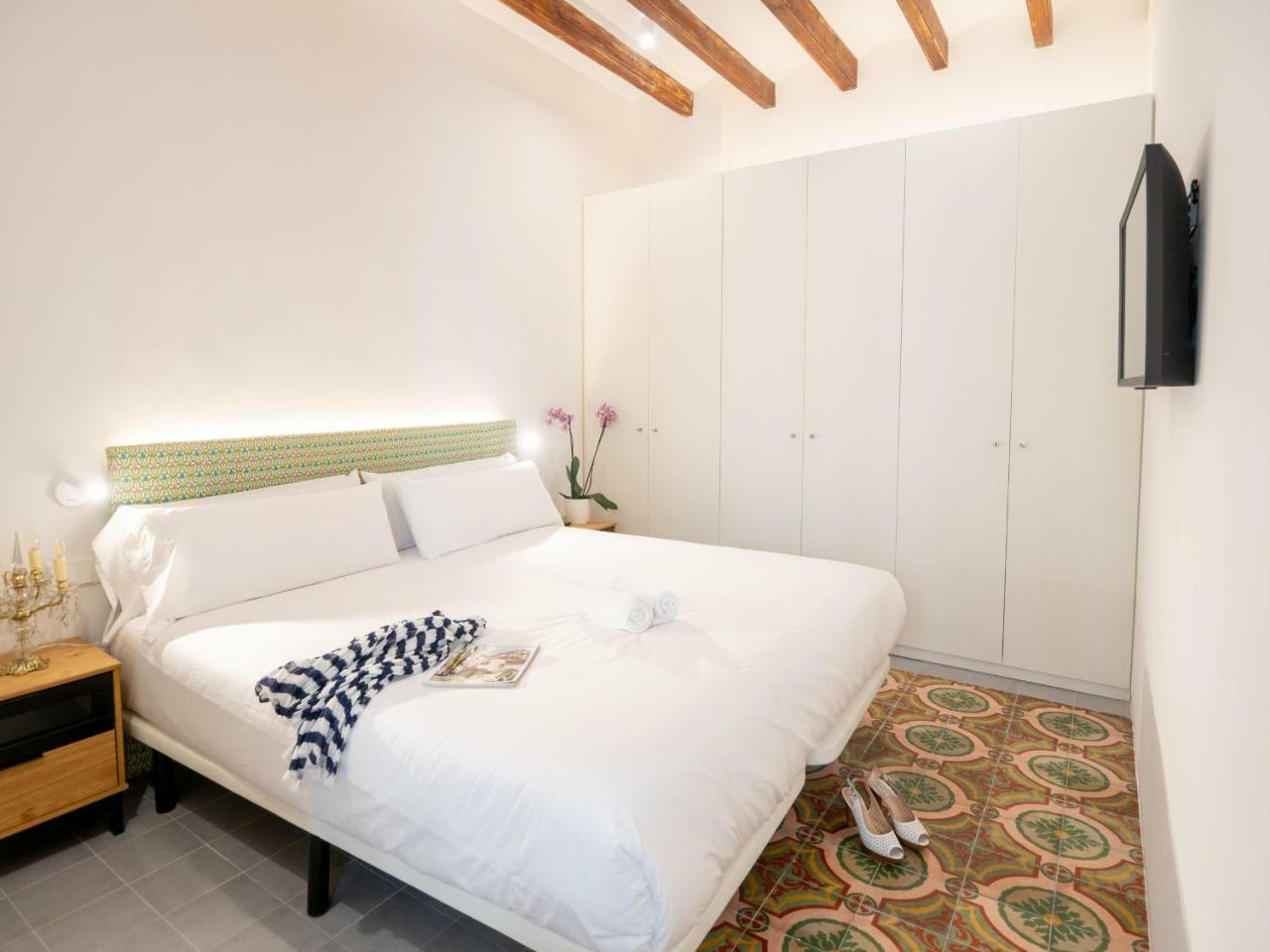 Es Palauet Brandnew One Suite Apartment In Ibiza Center Екстериор снимка